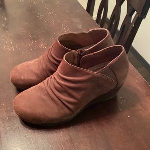 Dansko Leather Wedge Bootie Maroon